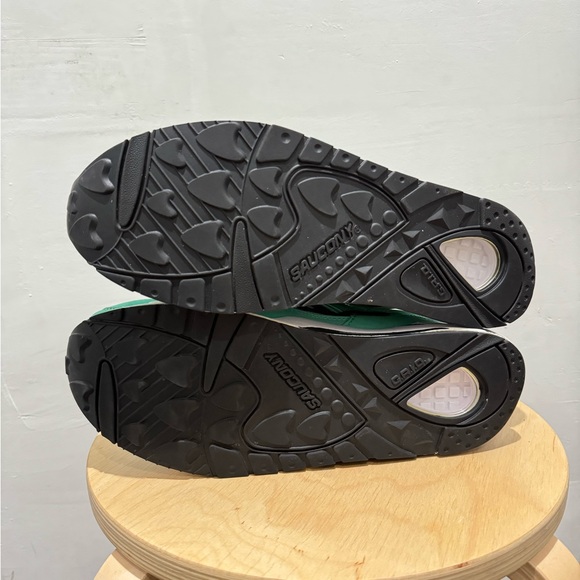 Saucony Grid 9000 Mint Black Men’s 12 (pre-loved) - Picture 6 of 8